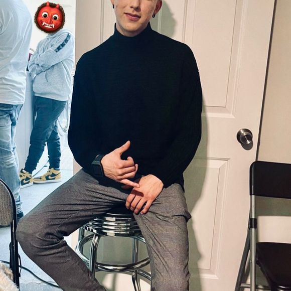 Meet your Posher, Cristopher - Picture 1 of 1